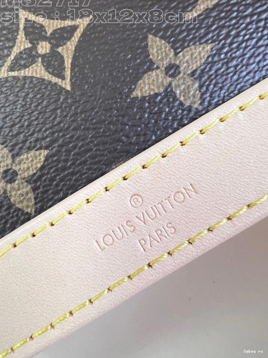 LOUIS Nano Alma VUITTON 0809